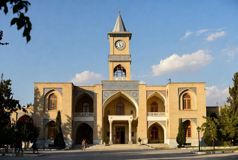 خرید مدرک لیسانس دانشگاه دولتی تضمینی و معتبر