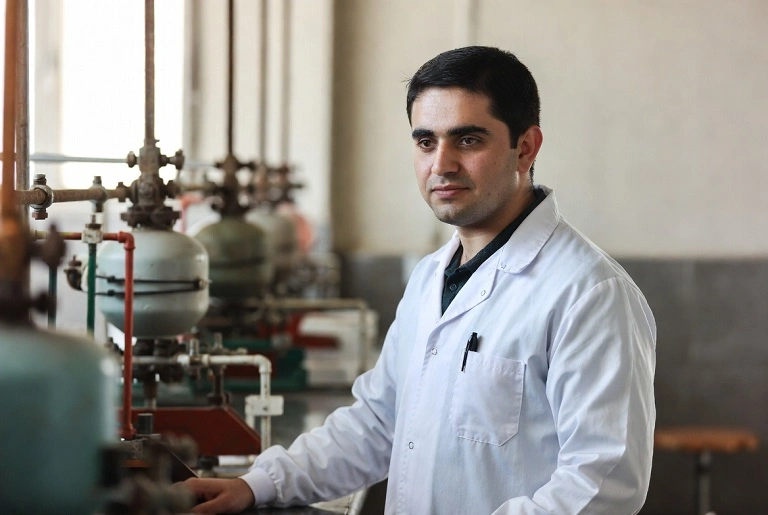 خرید مدرک لیسانس مهندسی شیمی تضمینی و فوری